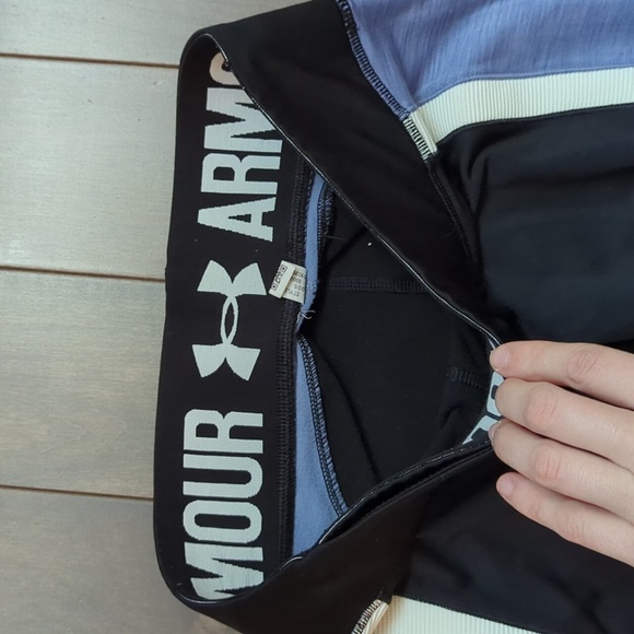 Under Armour Women's Coldgear S Leggings - Picture 4 of 6